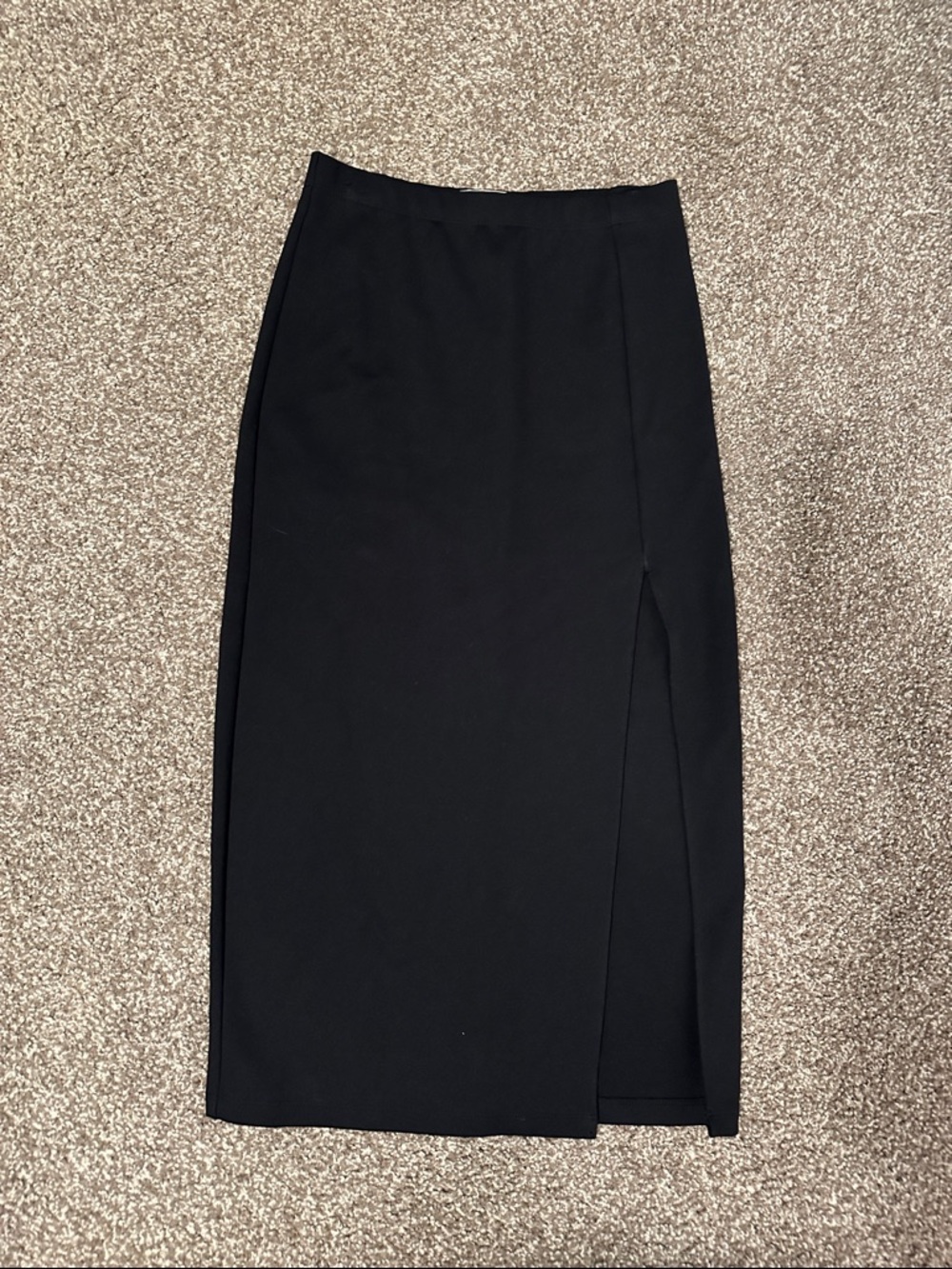 Aritzia Babaton Black Midi Pencil Skirt with Side Slit